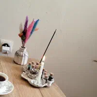 انواع انرژی خوانی ها و فال و شمع تراپی ها