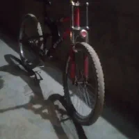 سلام دوچرخه سالم فقد ترمز نداره