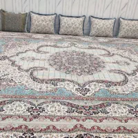 دو عدد فرش دوازده متر هزار دویست شانه در حد نو