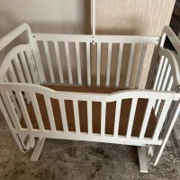 گهواره کنار مادر|تخت و صندلی بچه|تبریز, |دیوار