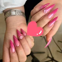 خدمات ناخن ترمیم ناخن فقط ۳۳۰ و اجاره لاین