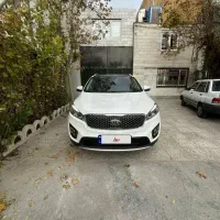 کیا سورنتو ۲۰۱۷ جی تی لاین