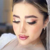 میکاپ شنیون حرفه ای عروس،محضر،همراهی|خدمات آرایشگری و زیبایی|مشهد, شهرک بهارستان|دیوار