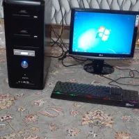 کامپیوترخانگی تمیزوسالم.آماده به کار..قیمت مناسب