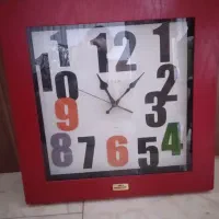 ساعت دیواری ارتا