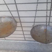 ترازوی عتیقه|کلکسیون اشیاء عتیقه|شهرکرد, |دیوار