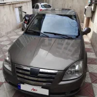 ام وی ام ۵۳۰ عروسک