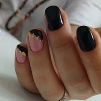 کاشت ناخن ریمو ژلپولیش ترمیم ژلیش لمینیت مانیکور|خدمات آرایشگری و زیبایی|قم, سید معصوم|دیوار