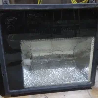 پرژکتور ۴۰۰ وات و۲۵۰ وات پر نور|لامپ و چراغ|شیراز, پودنک|دیوار