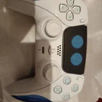 دسته ps5 طرح astro bot