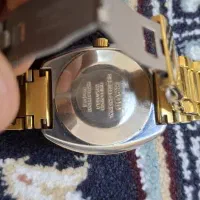 ساعت رادو|ساعت|قشم, |دیوار