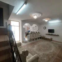 ویلایی-160-متری-سنددار-با-10متر-بر-پارکینگ-ریموت