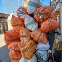 ضایعات کاغذ باطله کتاب دفتر درب منزل شما