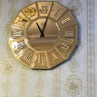 ساعت دیواری