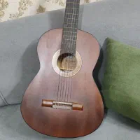 گیتار‌مدل‌۰۰۲