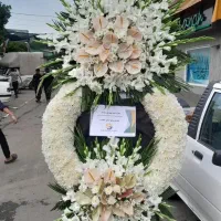 تاج گلهای ترحیم درباری نمایشگاهی|خدمات پذیرایی، مراسم|کرج, گوهردشت|دیوار