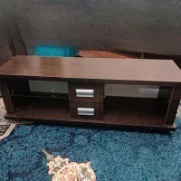 میز زیر تلویزیونی