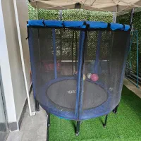 ترامپولین بزرگ