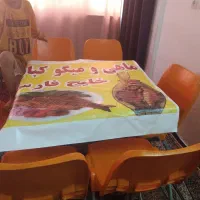 صندلی و میز غذاخوری