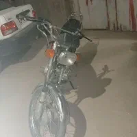 فروش یک دستگاه موتور سیکلت