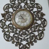 ساعت دیواری