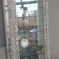 ویترین چوبی منبتکاری شده سالم سالم