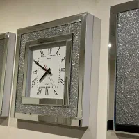 ساعت اکلیلی دیواری