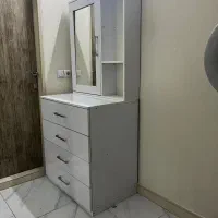فروش تخت و ایینه کنسول|تخت و سرویس خواب|تهران, گلچین|دیوار