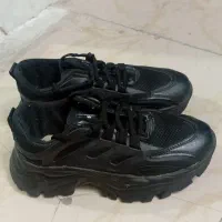 دو عدد کفش زنانه بالنسیاگا