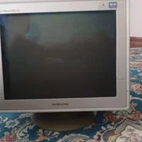 مانیتور سامسونگ سالم