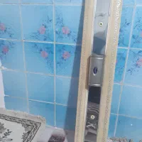 قاب مهتابی|لامپ و چراغ|مشهد, کارگران|دیوار