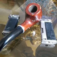 پیپ اصلی با چوب اصلی مارک دار مال 12 سال پیش