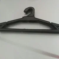 آویز لباس