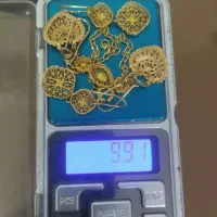 دوجفت گوشواره طلادرحدنو و دستبند طلاقیمت تابلو