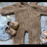 کفش و لباس کودک