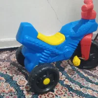 سه چرخه  موتوری
