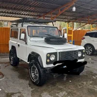 پاژن لندرور دیفندر آفرود