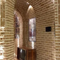 نیروی کار خانم برای کار خانه