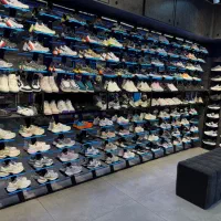 ویترین کفش و مانکن|فروشگاه و مغازه|مشهد, فردوسی|دیوار