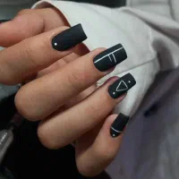 ارائه کلیه خدمات ناخن در منزل