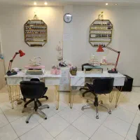 اجاره میز ناخن