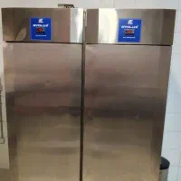 دو عدد یخچال و فریزر صنعتی تمام استیل برای رستوران