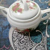 ظروف چینی نو و قندون و،|ظروف سرو و پذیرایی|کرمان, |دیوار