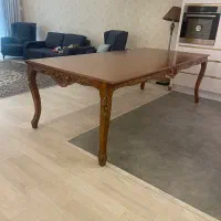 میز تک ناهار خوری ۸ نفره قدیمی اما سالم