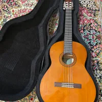 فروش گیتار Yamaha C40 به همراه لوازم کامل