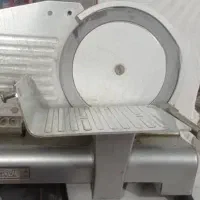 کالباس بر مارک rgv