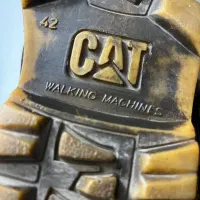 بوت کترپیلار و کفش مجلسی اصلی درجه یک|کیف، کفش، کمربند|اهواز, فرهنگ شهر|دیوار