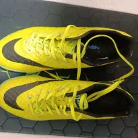 کتونی سالنی نایک فانتوم فوتسال سایز 40