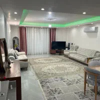 واحد ۱۳۰ متری ۳خواب واقع در جمهوری
