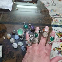 نقره درجه یک. جواهری